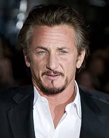 Guerre en Ukraine: l'acteur américain Sean Penn envisage de se battre aux cotés des ukrainiens contre les russes