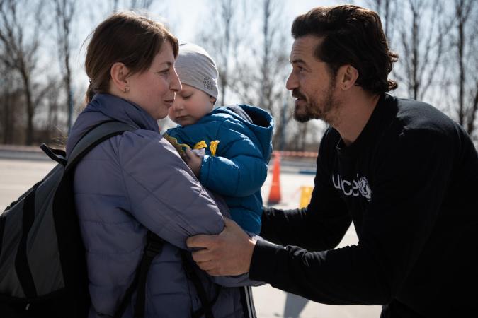 Guerre en Ukraine: l'acteur anglais Orlando Bloom au chevet des réfugiés ukrainiens en Moldavie