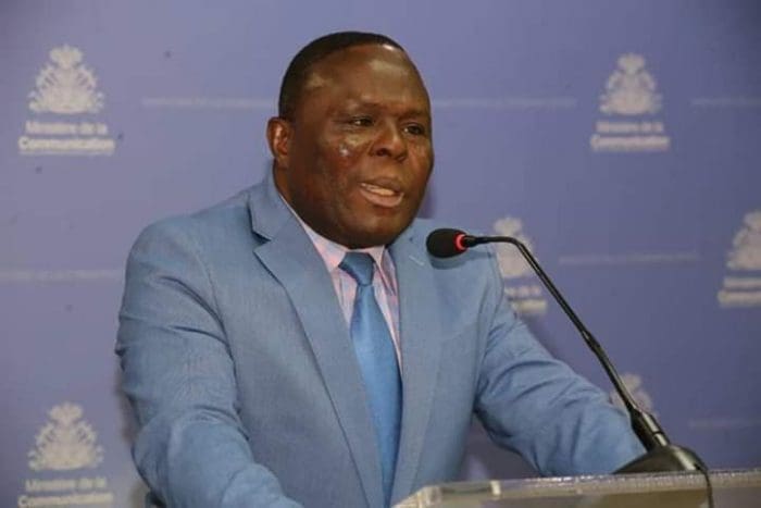 Littérature: Quand Pierre Josué Agénor Cadet tente de recamper Jovenel Moïse à travers un livre
