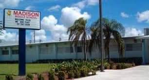 Nouvelle loi en Floride : Les entreprises contraintes de ne pas embaucher des personnes sans-papiers