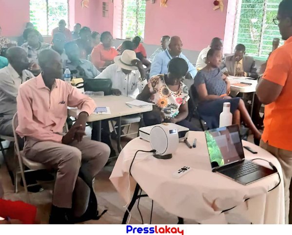 Le MENFP lance une formation à l’intention des inspecteurs sur des méthodes préventives au VIH/SIDA