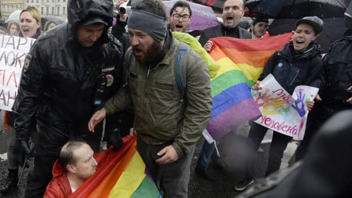 Le «mouvement LGBT international» banni en Russie pour «extrémisme»