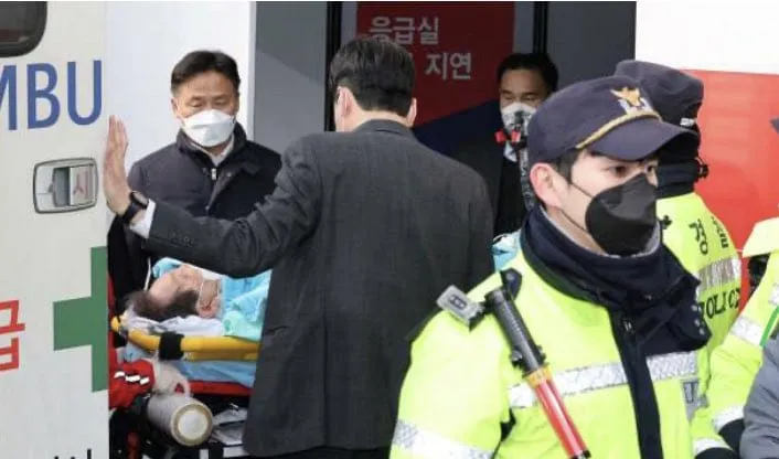 Corée du Sud : le leader de l’opposition Lee Jae-myung poignardé lors d’une conférence de presse