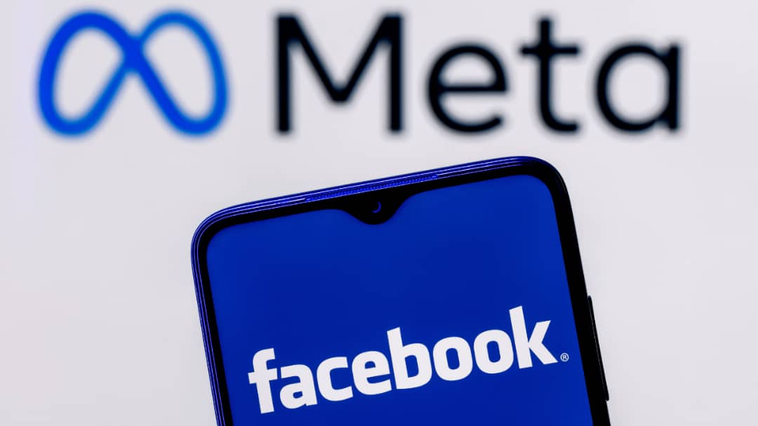 Technologie : Facebook annonce des sanctions contre la diffusion “sans avertissement” de photos créées par l’IA