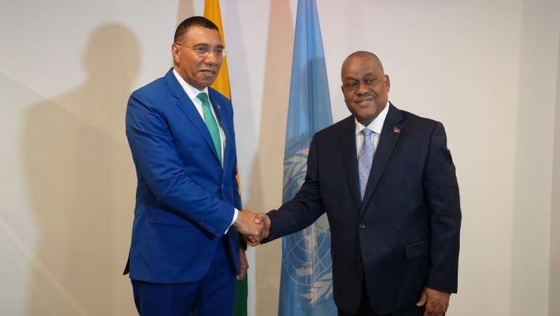 Rencontre entre Garry Conille et le PM jamaïcain : la MMS au centre des discussions