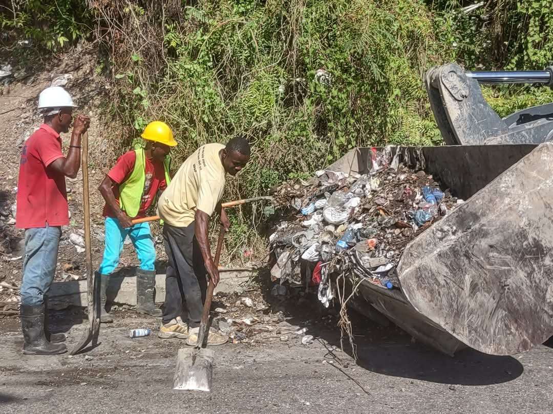 Des travaux d’assainissement lancés à Port-au-Prince pour le Nouvel An