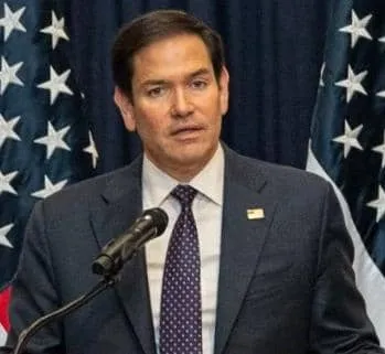 Au Vatican, Rubio en émissaire pour apaiser les tensions entre Trump et Léon XIV