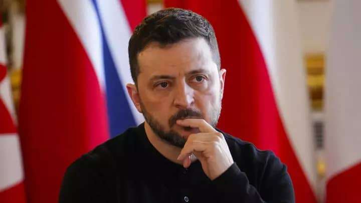 Zelensky se redit prêt à signer l’accord avec les États-Unis