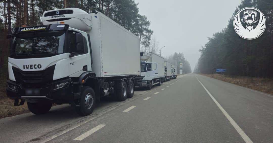 Guerre en Ukraine : un convoi de camions de morgues mobilisés pour rapatrier les soldats ukrainiens tués