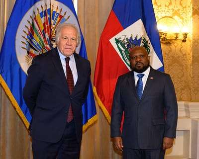 Rencontre entre le CP Smith Augustin et le Secrétaire général de l’OEA sur la situation sécuritaire d’Haïti