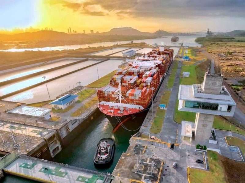 L’affaire du canal du Panama : Trump affirme que les navires américains devraient être autorisés à traverser