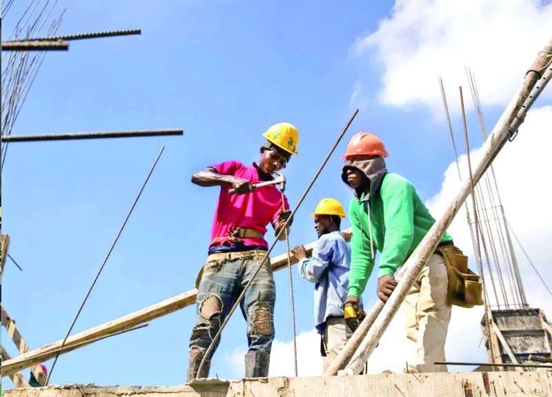 RD : le secteur de la construction prone la régularisation de la main-d’œuvre des travailleurs haitiens