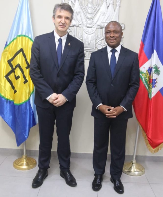 Haïti : le ministre des affaires étrangères rencontre l’ambassadeur du Brésil