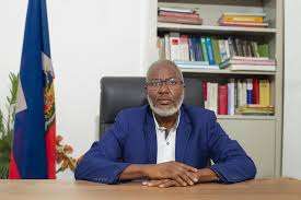 Crise au CPT : Emmanuel Vertilaire appelle au calme