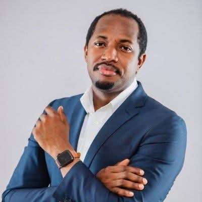 ETZER ÉMILE ET SON ODE AUX OCCIDENTAUX : QUAND UN HAÏTIEN OUBLIE HAÏTI….