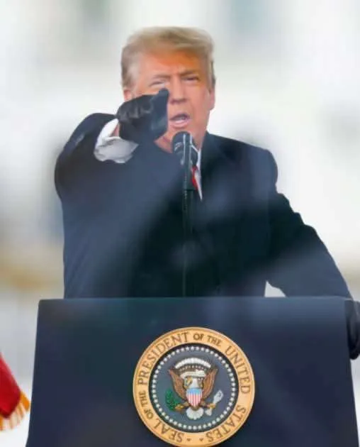 Trump signe un décret sur le vote par correspondance : bataille judiciaire annoncée