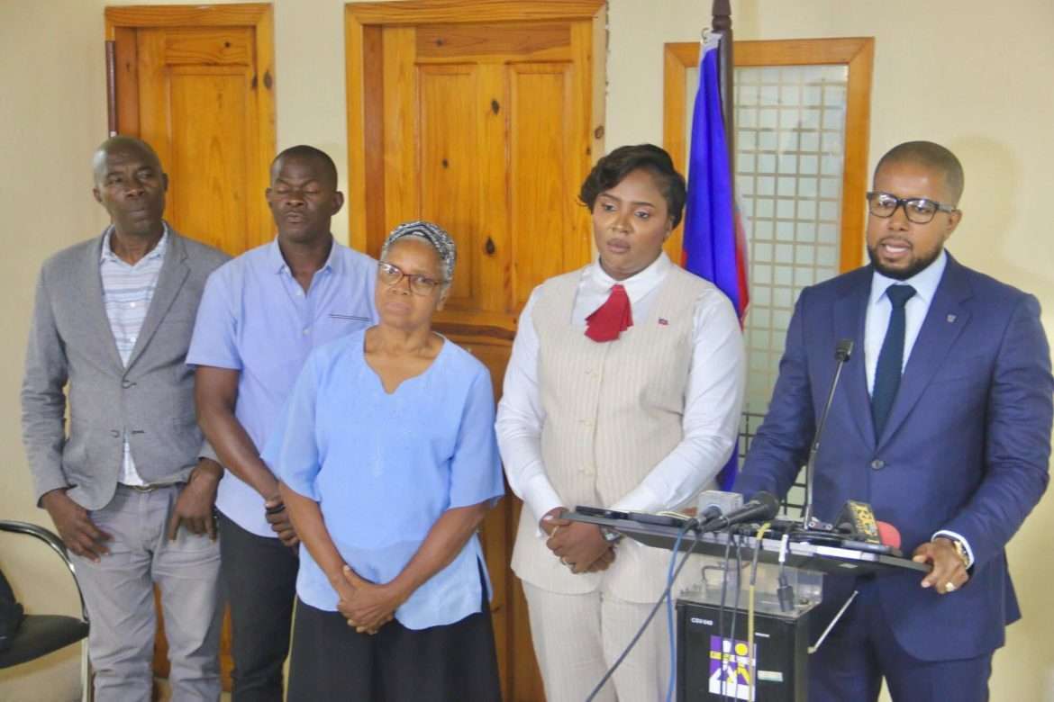 HAÏTI-ÉCONOMIE-TRAVAIL-SALAIRE : le salaire minimum dans la sous-traitance porté à 1 000 gourdes par jour