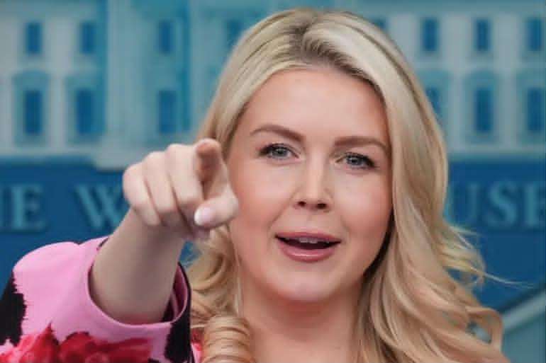 La porte-parole de la Maison-Blanche, Karoline Leavitt, lors d'un point de presse. Elle quittera ses fonctions à la fin du mois d'août 2026.